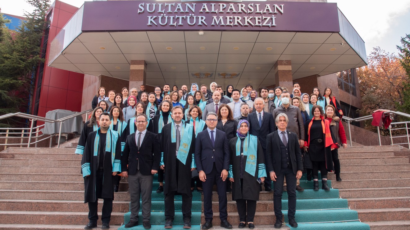 Selçuk Üniversitesi Sağlık Bilimleri Fakültesinde Akademik Kurul Toplantısı yapıldı